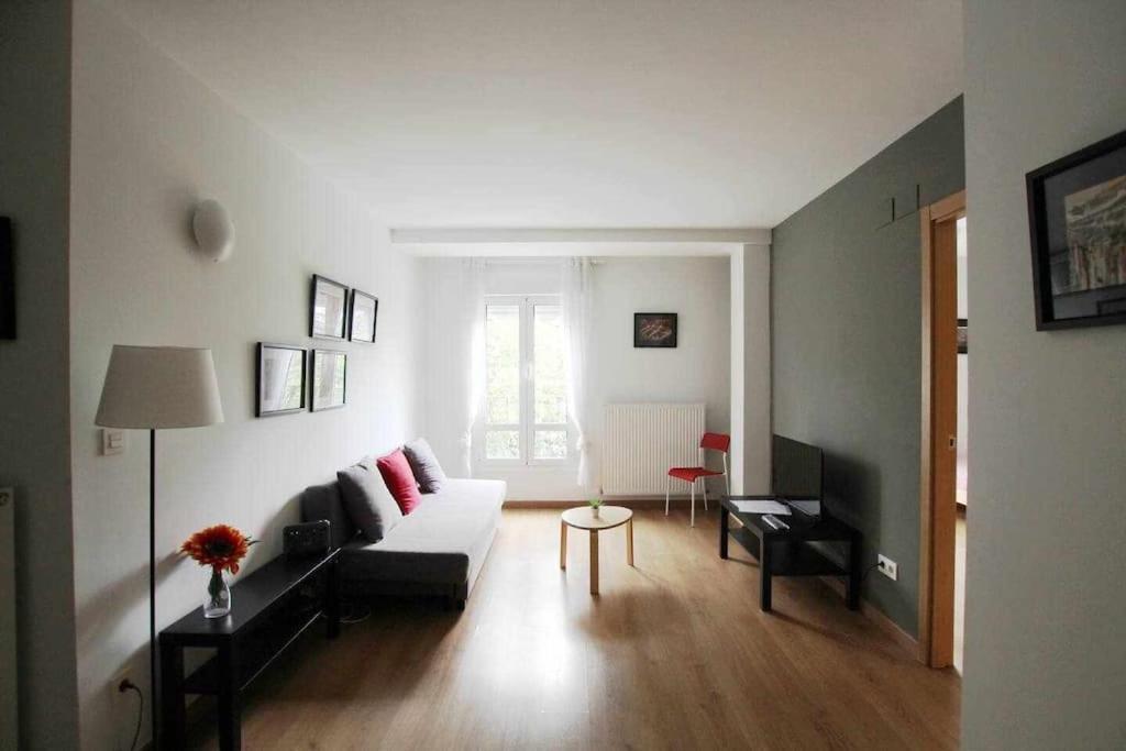 Apartamento Labegain 3 Sestao Eksteriør billede